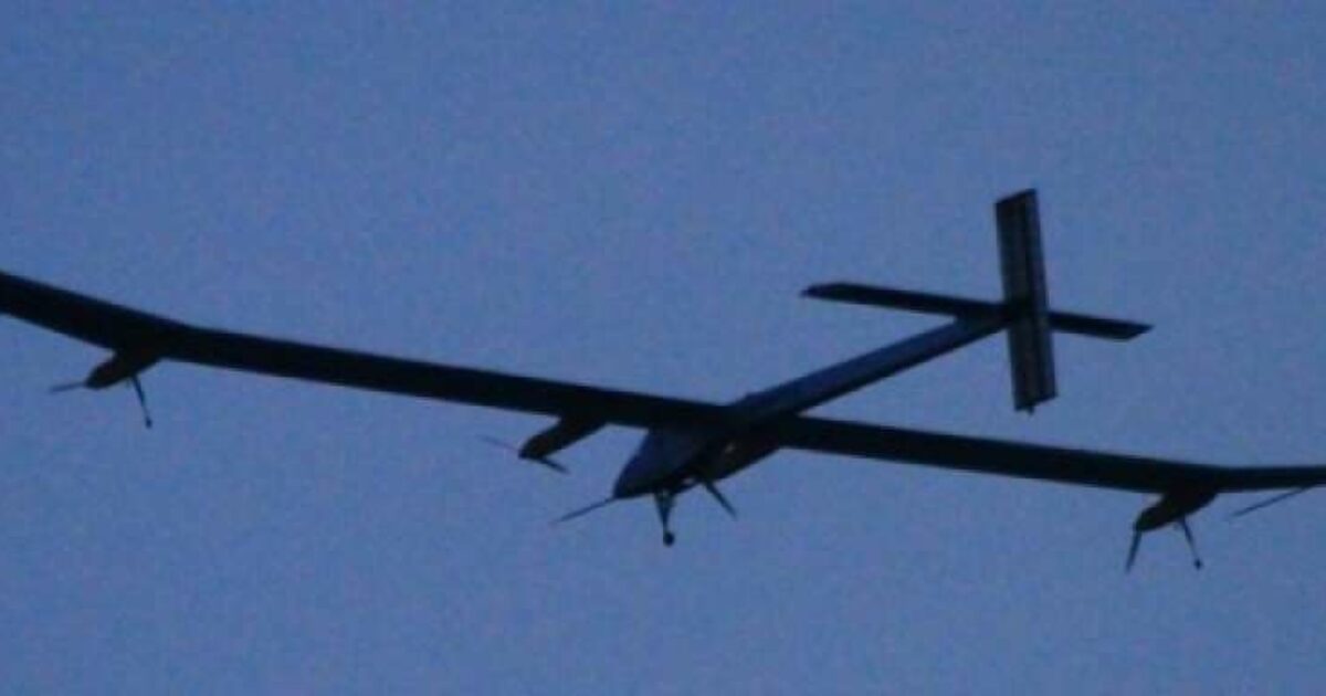 Eerste intercontinentale vlucht op zonnepanelen Change Inc.