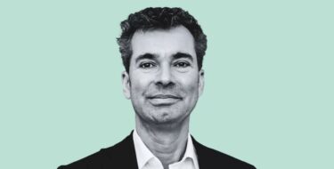 Column Roy op t Veld